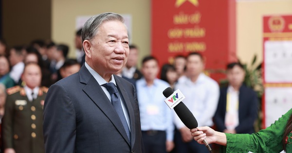 Tổng Bí thư Tô Lâm và lãnh đạo cấp cao thực hiện quyền bầu cử tại Hà Nội