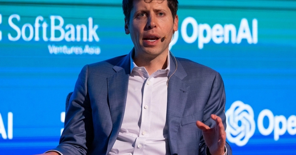 Sam Altman cảnh báo hiện tượng 'AI washing' - doanh nghiệp đổ lỗi AI để cắt giảm nhân sự