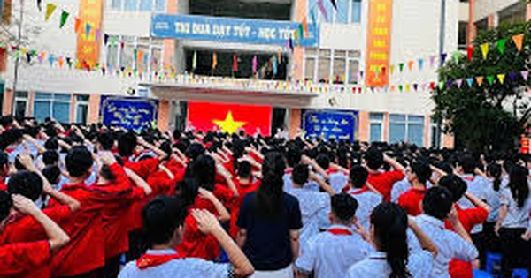 Cựu Hiệu Trưởng THCS Ba Đình Sắp Hầu Tòa Vì Sai Phạm Thu Tiền Học Thêm