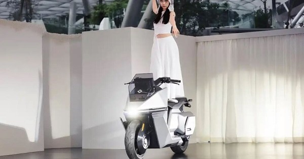 OMOWAY Sản Xuất Hàng Loạt Xe Máy Điện Tự Cân Bằng OMO X, Mở Bán Tại Indonesia