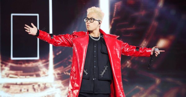 Rapper RichChoi gây tranh cãi vì lồng ghép quảng cáo cá độ trong MV mới