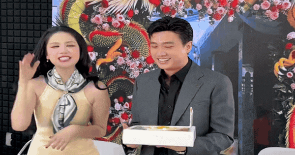 Quốc Trường và Ngọc Trinh: Tin đồn cầu hôn bùng nổ từ livestream gây sốt mạng xã hội