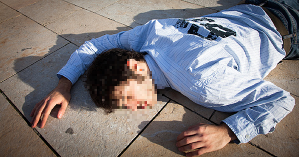 Người đàn ông 35 tuổi đột tử, bác sĩ cảnh báo 2 vùng nguy hiểm dễ bị bỏ qua