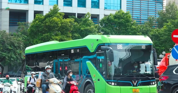Hà Nội công bố lộ trình chuyển đổi xe buýt điện với 3 giai đoạn rõ ràng