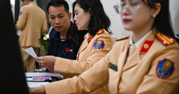 Giáo Dục Trực Quan Và Siết Chặt Sát Hạch: Đột Phá Trong Đào Tạo Lái Xe