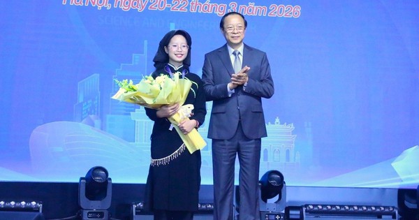 Nữ sinh dân tộc thiểu số một mình chinh phục cuộc thi khoa học quốc gia