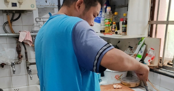 Công Nghệ Phát Triển, Thất Nghiệp Gia Tăng: Câu Chuyện Người Đàn Ông Tốt Nghiệp 6 Năm Chỉ Còn 5,7 Triệu Đồng
