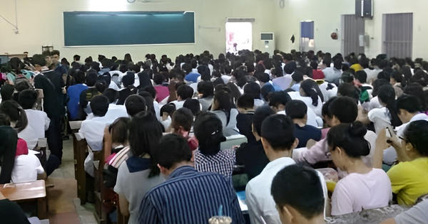 Ký ức 'lò luyện thi' đông nghẹt người: Hành trình vượt vũ môn của thế hệ 8X, 9X Hà Nội