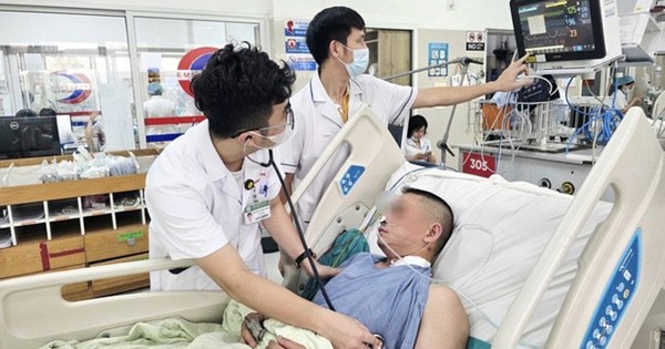 Người đàn ông 44 tuổi thoát chết thần kỳ sau cơn đau ngực nhẹ tại Bệnh viện Bạch Mai