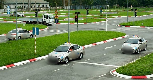 Thí sinh Ba Lan trượt 138 lần thi lý thuyết lái xe, chi 2.000 USD không nản