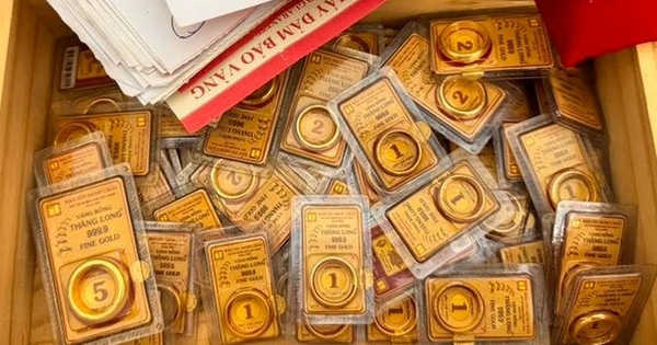 Người phụ nữ 36 tuổi tích lũy 91 chỉ vàng, cười một mình khi tính giá trị tài sản