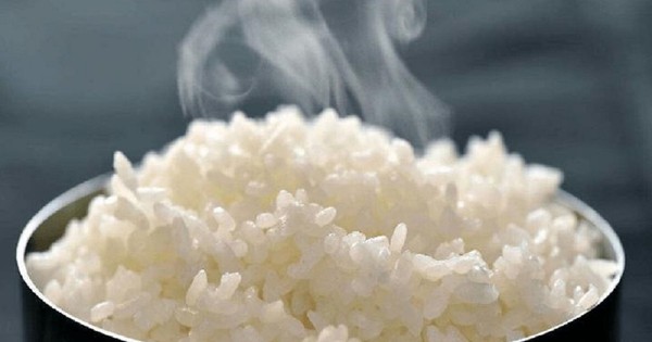 Mẹo Nấu Cơm Thơm Dẻo, Tơi Xốp Với Giấm Trắng Và Dầu Ăn