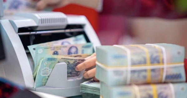 4 Ngân Hàng Quốc Doanh Đồng Loạt Nâng Lãi Suất Tiết Kiệm Lên Sát 7%