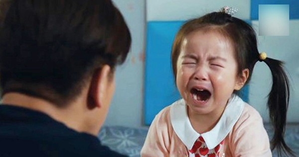 Tiếng quát mắng gây tổn thương não bộ trẻ: Cha mẹ cần thay đổi cách giáo dục