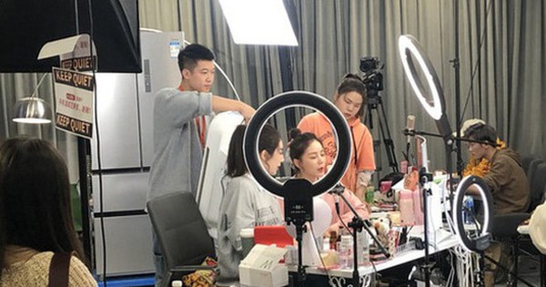 Luật Thương mại điện tử 2025 siết chặt livestream bán hàng, đặt trách nhiệm pháp lý rõ ràng