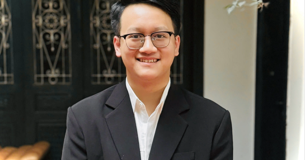 Nam sinh Hà Nội giành học bổng 12 tỷ đồng từ Đại học Chicago sau huy chương bạc Olympic AI