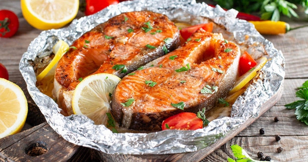 Cảnh báo từ chuyên gia: Những thực phẩm tuyệt đối không nên nấu trong giấy bạc