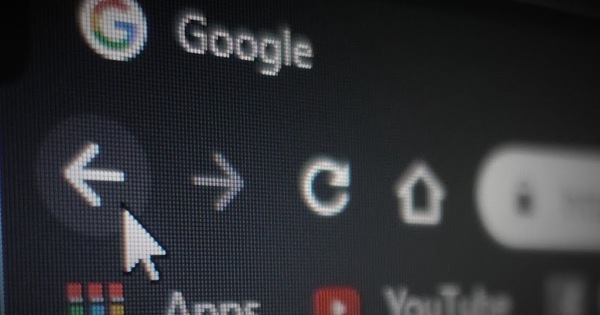 Google cảnh báo đanh thép về hành vi 'bắt cóc nút Back', hạn chót 15/06/2026