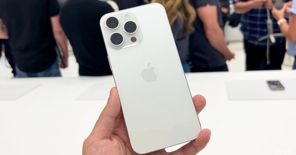iPhone 15 Giảm Giá Mạnh Giữa Tháng 4/2026, Cơ Hội Sở Hữu Cao Cấp Với Giá Dễ Thở