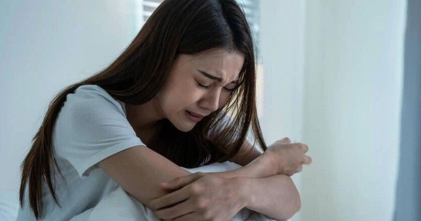 Nữ Sinh Bỏ Nhà Vào Đà Nẵng Trốn Mẹ Vì Áp Lực Tinh Thần Từ Sự Hy Sinh 'Độc Hại'