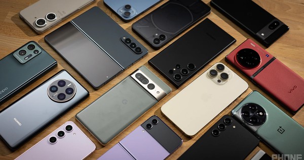 AI Dự Đoán Tương Lai Ngành Smartphone: Ai Sẽ Tồn Tại Sau 10 Năm?