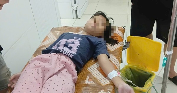 Nghệ An: Hàng chục ca nghi ngộ độc thực phẩm sau khi ăn bánh mì tại tiệm bánh