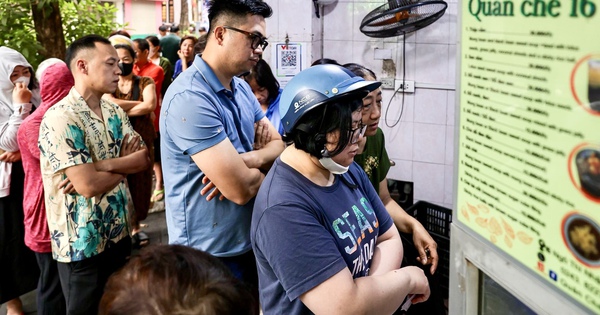 Hà Nội Nhộn Nhịp Mua Bánh Trôi, Bánh Chay Dịp Tết Hàn Thực 3/3 Âm Lịch