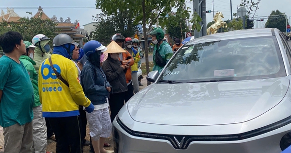 Tài xế taxi tử vong trong xe giữa trưa nắng: Cảnh báo đột quỵ mùa nắng nóng