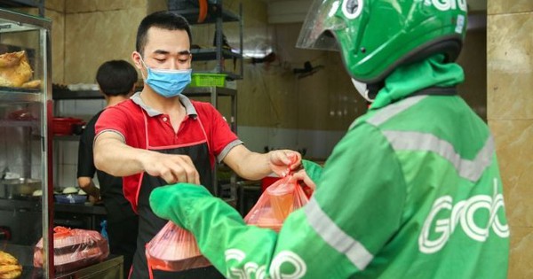 Cục Thuế giải đáp vướng mắc kê khai thuế cho hộ kinh doanh đa kênh như Grab