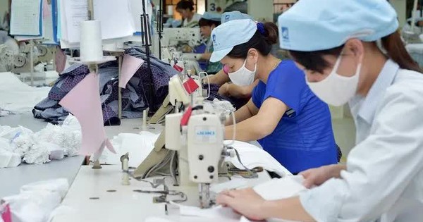 Giỗ Tổ Hùng Vương: Tiền lương làm thêm và quyền từ chối của người lao động