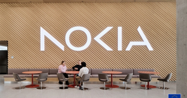 Nokia tái sinh ngoạn mục: Từ 'cục gạch' đến ông hoàng AI trị giá 600 tỷ USD