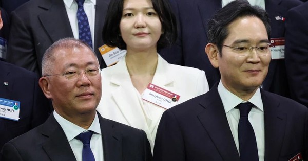 Lãnh đạo bốn chaebol Hàn Quốc tháp tùng Tổng thống thăm Việt Nam