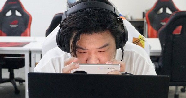 Giấc mơ eSports Trung Quốc: Cỗ máy xay thịt đào thải 99,95% game thủ trẻ