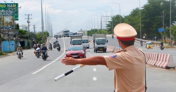 Hà Nội phân luồng giao thông phục vụ chương trình Âm vang Tổ quốc