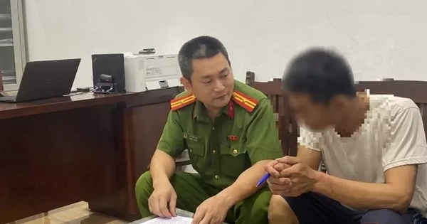 Công an xã Quảng Bị khống chế thành công người đàn ông cố thủ, đe dọa đốt nhà