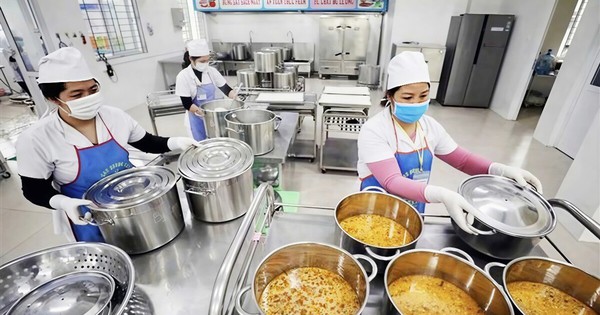 Bắc Ninh Kiểm Tra Đột Xuất Bếp Ăn Tập Thể Sau Vụ 3.600 Con Lợn Bệnh