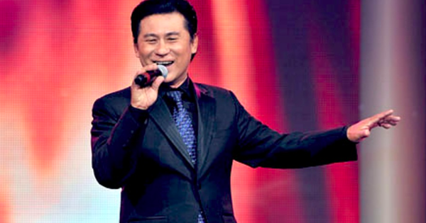 NSND Tạ Minh Tâm: Giọng ca nhạc đỏ và hành trình 'trốn viện' để hát phục vụ Đại hội Đảng