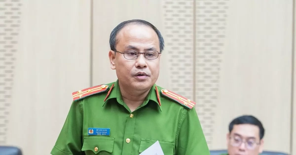 Công an Hà Nội tiếp nhận tố giác lừa đảo tại Học viện Thời trang London