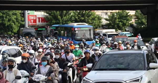 Chuyên gia: Miễn phí vé xe buýt chưa đủ, cần làn riêng để thay đổi thói quen di chuyển