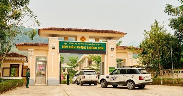 Hành Trình Từ Trái Tim Trao Tri Thức Cho Chiến Sĩ Biên Phòng Chiềng Sơn