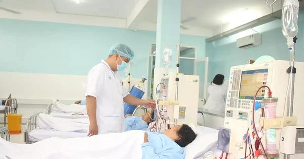 Cảnh báo corticoid: Bệnh nhân suy tuyến thượng thận cấp vì lạm dụng thuốc gia truyền