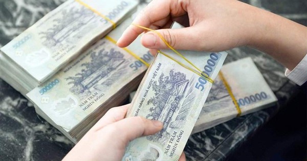 Bộ Nội vụ đề xuất tăng lương cơ sở lên 2,53 triệu đồng từ 1/7/2026