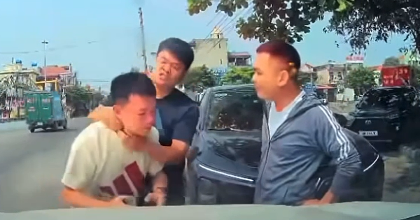 Thanh Hóa: Công an vào cuộc điều tra vụ người đàn ông bị bóp cổ, đánh tới tấp giữa phố