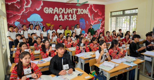 Hành Trình Từ Trái Tim: Trao Tri Thức, Thắp Sáng Khát Vọng Nơi Biên Cương Tây Bắc