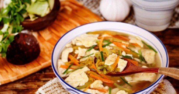 Cuối Xuân Oi Bức, Hoa Hiên - 'Thần Dược' Giải Cứu Gan, Xua Tan Mệt Mỏi Và Cáu Gắt