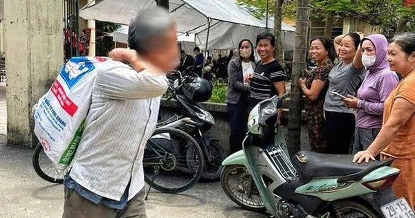 UBND xã Thanh Oai chi trả gần 340 tỉ đồng đền bù đất cho 107 hộ dân