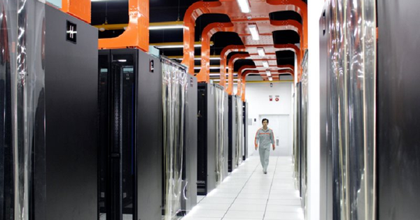 FPT Telecom chưa đáp ứng điều kiện duy trì tư cách công ty đại chúng