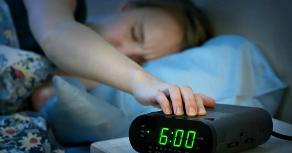 Khung giờ vàng nguy hiểm cho tim mỗi sáng: Bác sĩ cảnh báo