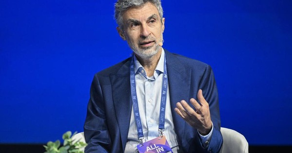 Yoshua Bengio cảnh báo nguy cơ tuyệt chủng từ AI siêu thông minh