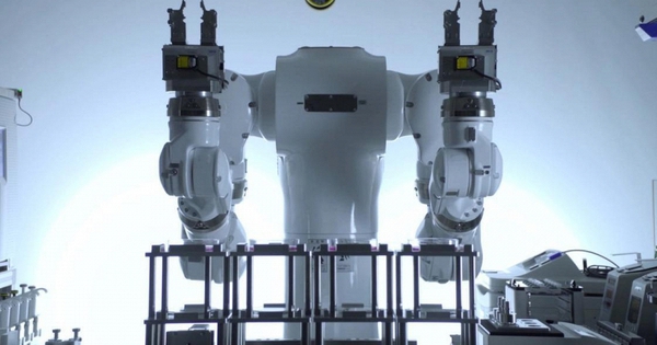 Nhật Bản mở phòng thí nghiệm robot đầu tiên, tự động hóa hoàn toàn nghiên cứu y học